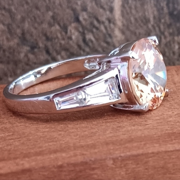 FAS 925 Silver Champagne Crystal Ring - Picture 4 of 12